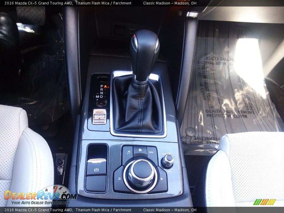2016 Mazda CX-5 Grand Touring AWD Titanium Flash Mica / Parchment Photo #14