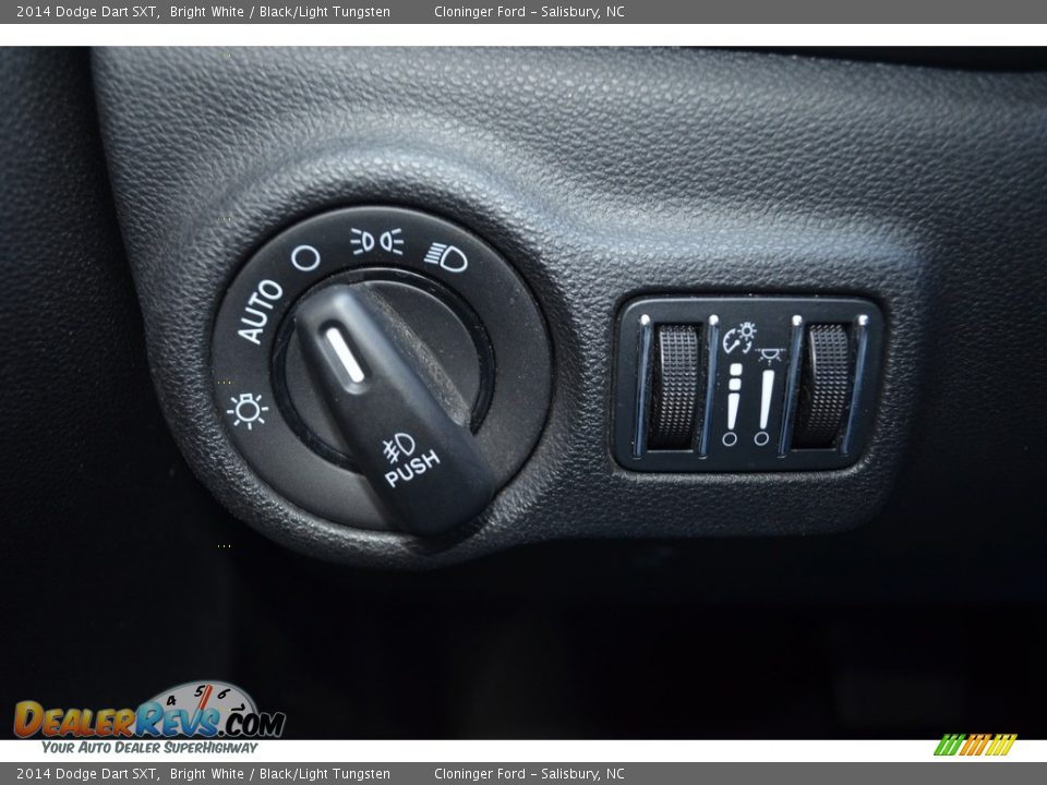 2014 Dodge Dart SXT Bright White / Black/Light Tungsten Photo #24