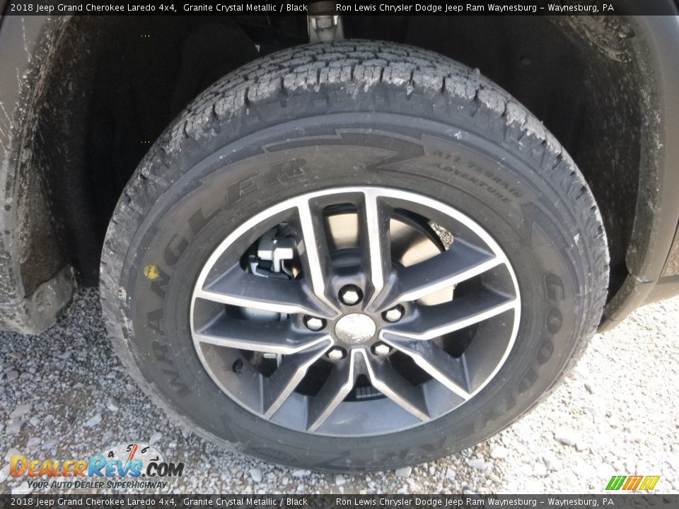 2018 Jeep Grand Cherokee Laredo 4x4 Granite Crystal Metallic / Black Photo #9