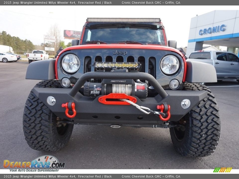 2015 Jeep Wrangler Unlimited Willys Wheeler 4x4 Firecracker Red / Black Photo #2