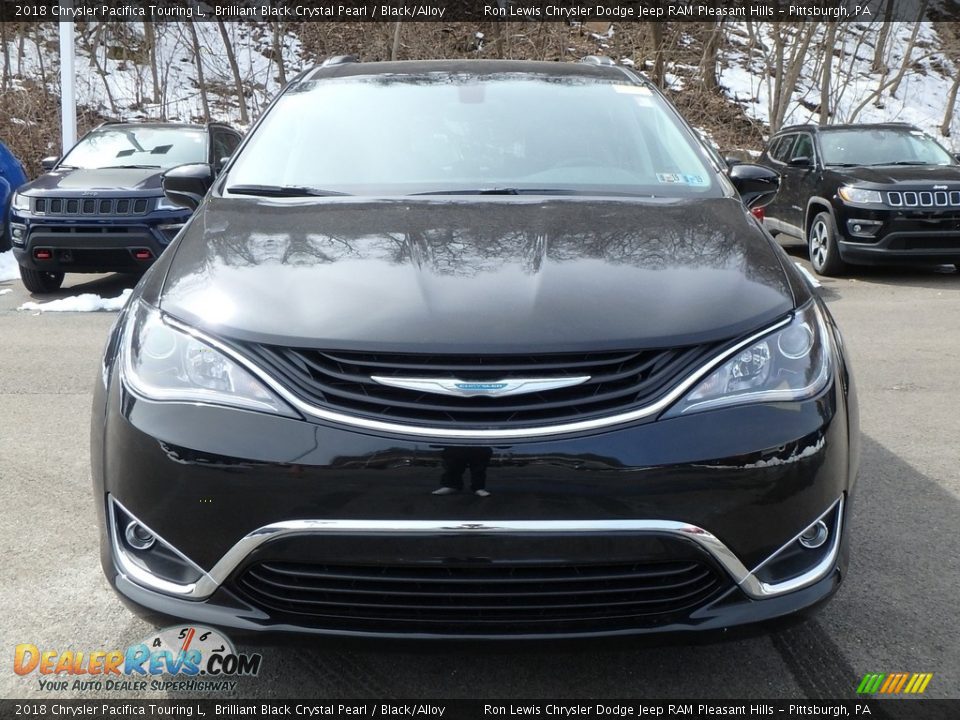 2018 Chrysler Pacifica Touring L Brilliant Black Crystal Pearl / Black/Alloy Photo #8