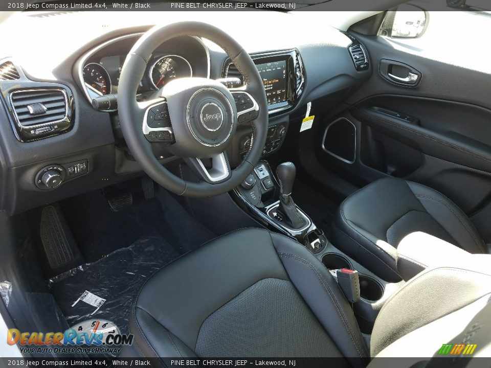 2018 Jeep Compass Limited 4x4 White / Black Photo #7