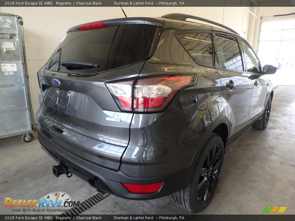2018 Ford Escape SE 4WD Magnetic / Charcoal Black Photo #2