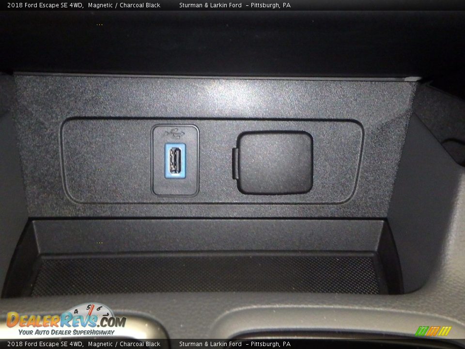 2018 Ford Escape SE 4WD Magnetic / Charcoal Black Photo #14