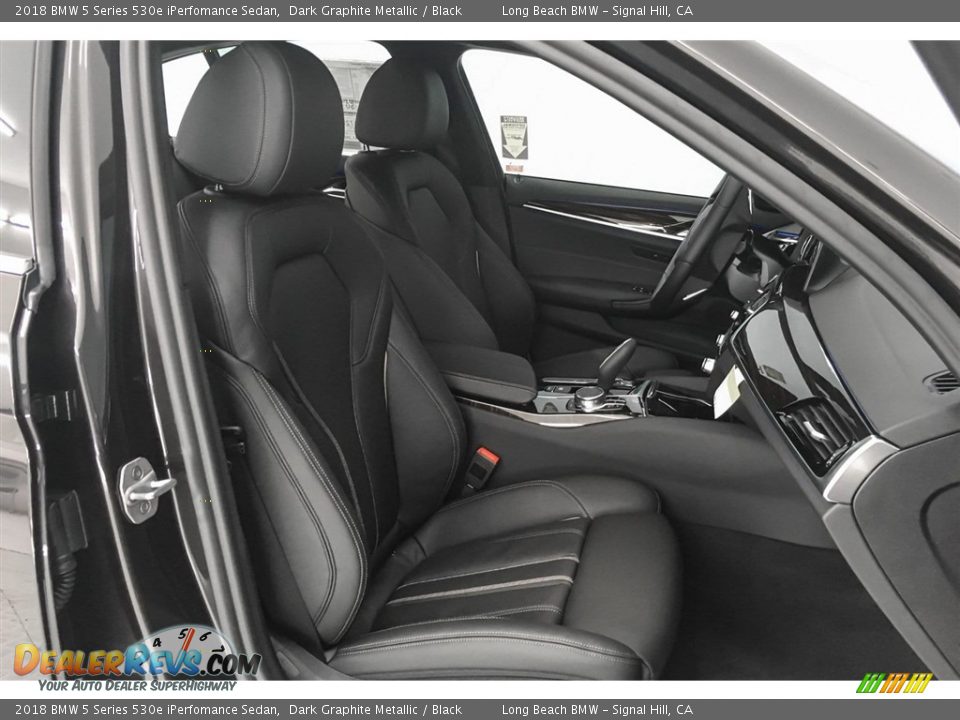2018 BMW 5 Series 530e iPerfomance Sedan Dark Graphite Metallic / Black Photo #2