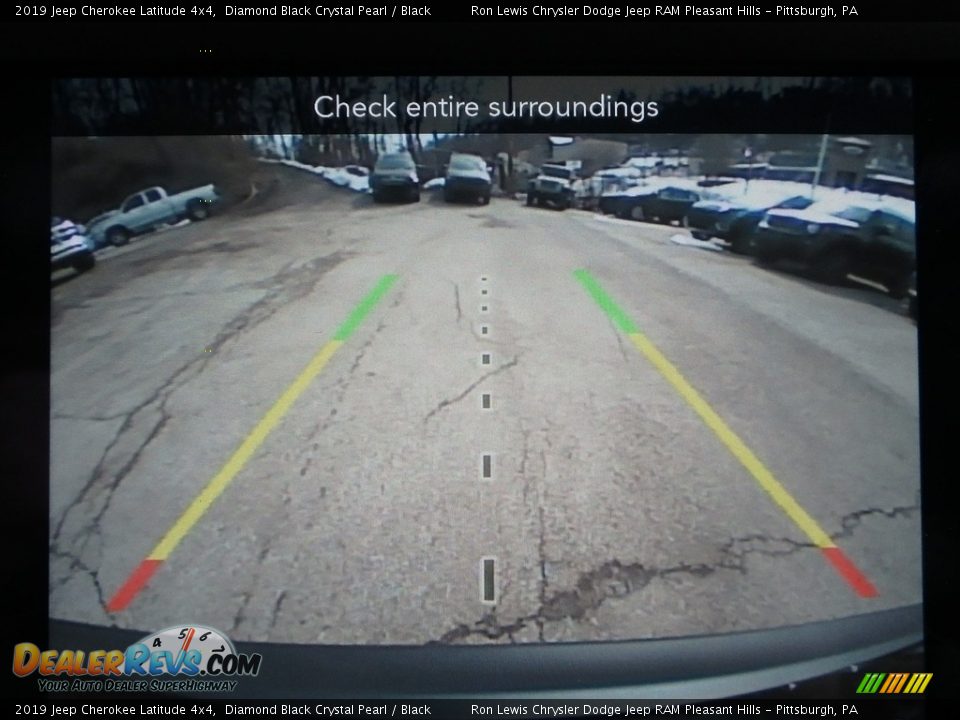 2019 Jeep Cherokee Latitude 4x4 Diamond Black Crystal Pearl / Black Photo #16