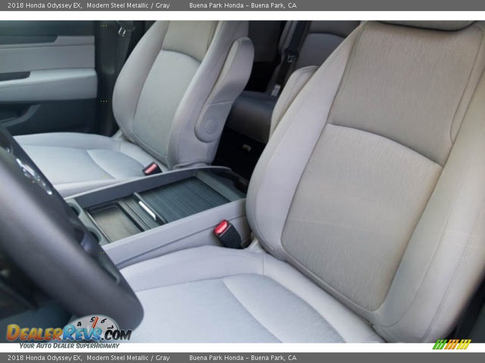 2018 Honda Odyssey EX Modern Steel Metallic / Gray Photo #10