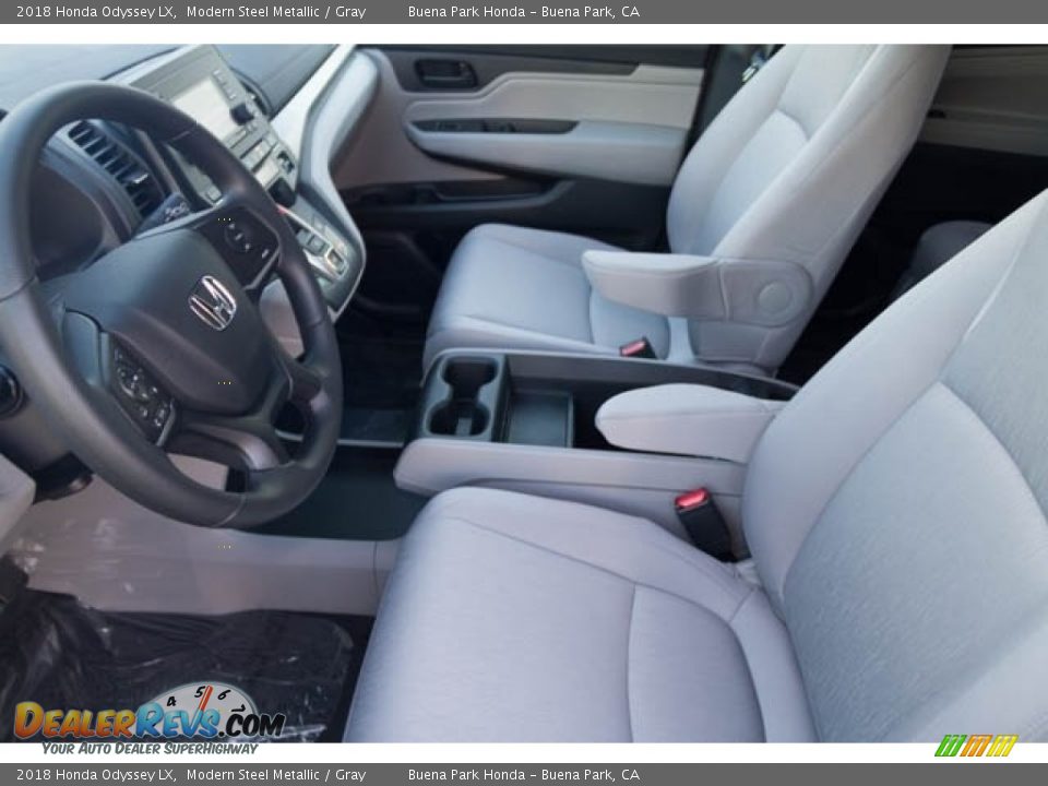 2018 Honda Odyssey LX Modern Steel Metallic / Gray Photo #8