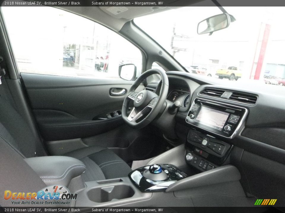 Black Interior - 2018 Nissan LEAF SV Photo #11