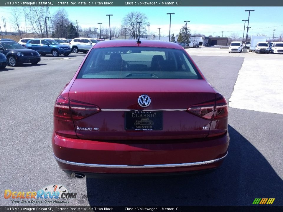 2018 Volkswagen Passat SE Fortana Red Metallic / Titan Black Photo #5