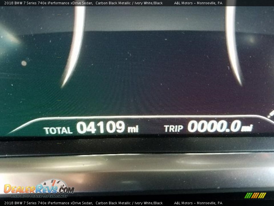 2018 BMW 7 Series 740e iPerformance xDrive Sedan Carbon Black Metallic / Ivory White/Black Photo #9