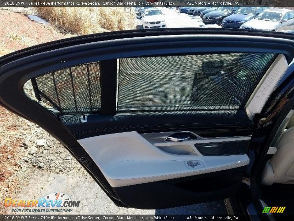 2018 BMW 7 Series 740e iPerformance xDrive Sedan Carbon Black Metallic / Ivory White/Black Photo #14