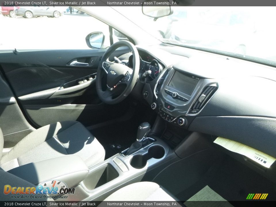 2018 Chevrolet Cruze LT Silver Ice Metallic / Jet Black Photo #10