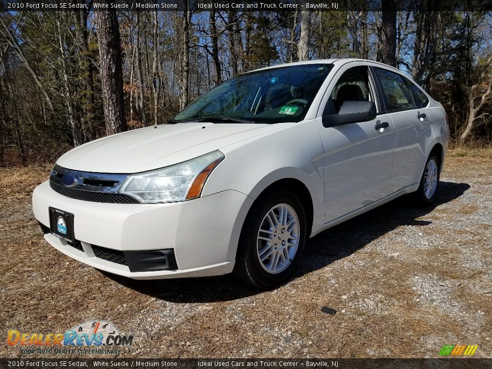 2010 Ford Focus SE Sedan White Suede / Medium Stone Photo #1