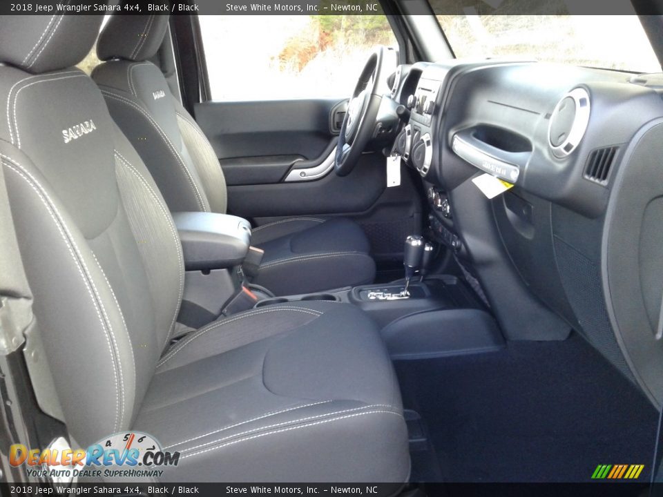 2018 Jeep Wrangler Sahara 4x4 Black / Black Photo #14