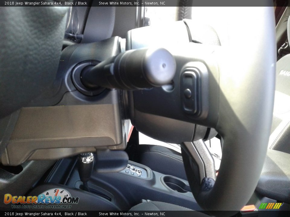 2018 Jeep Wrangler Sahara 4x4 Black / Black Photo #15