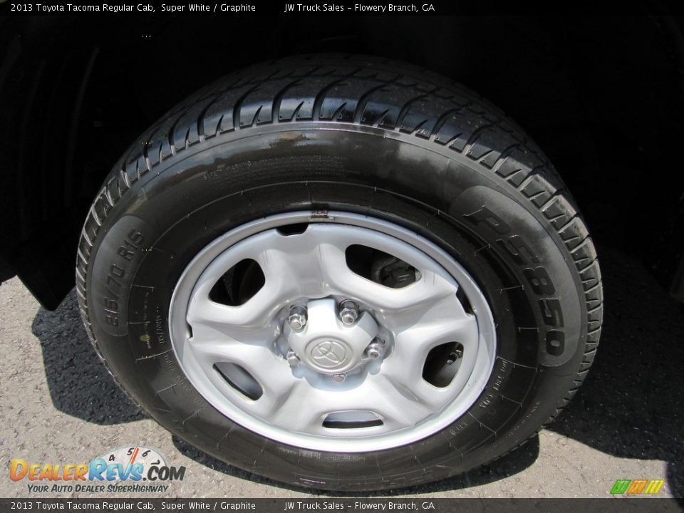 2013 Toyota Tacoma Regular Cab Super White / Graphite Photo #36