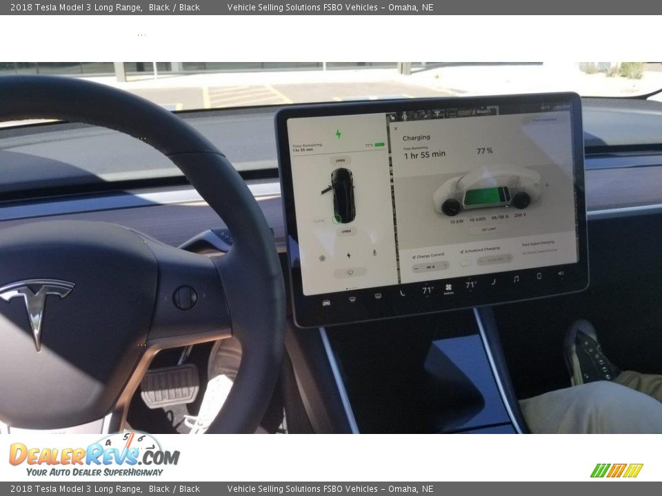Controls of 2018 Tesla Model 3 Long Range Photo #2