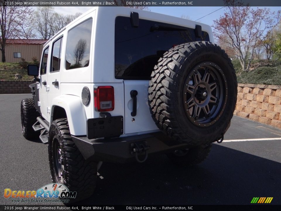 2016 Jeep Wrangler Unlimited Rubicon 4x4 Bright White / Black Photo #6