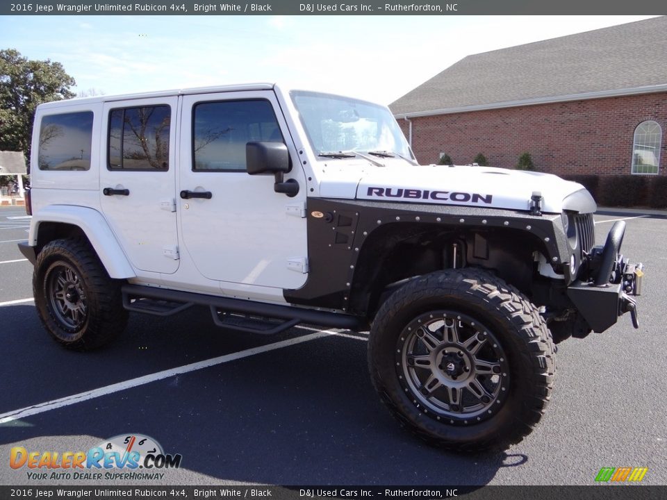 2016 Jeep Wrangler Unlimited Rubicon 4x4 Bright White / Black Photo #12