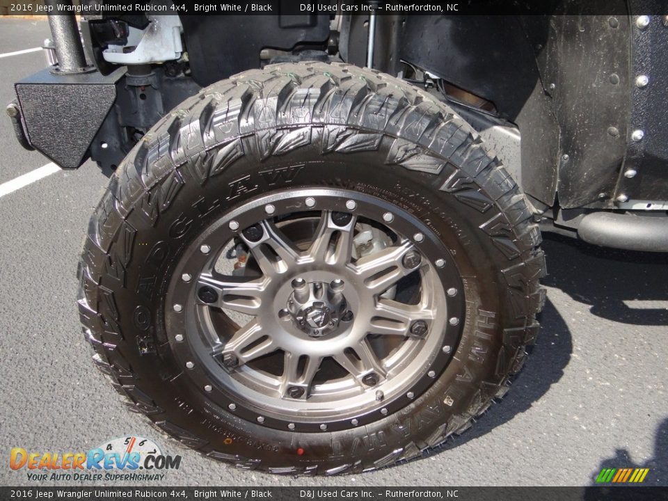 2016 Jeep Wrangler Unlimited Rubicon 4x4 Bright White / Black Photo #17