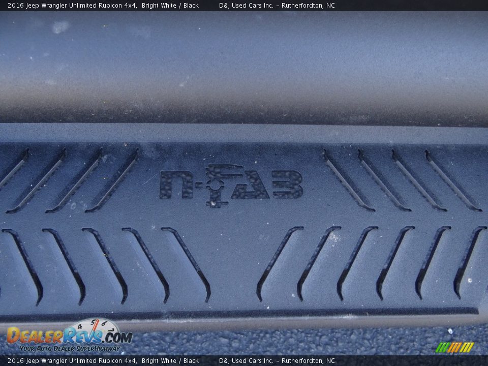 2016 Jeep Wrangler Unlimited Rubicon 4x4 Bright White / Black Photo #22