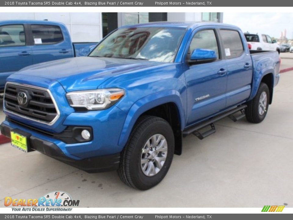 2018 Toyota Tacoma SR5 Double Cab 4x4 Blazing Blue Pearl / Cement Gray Photo #3