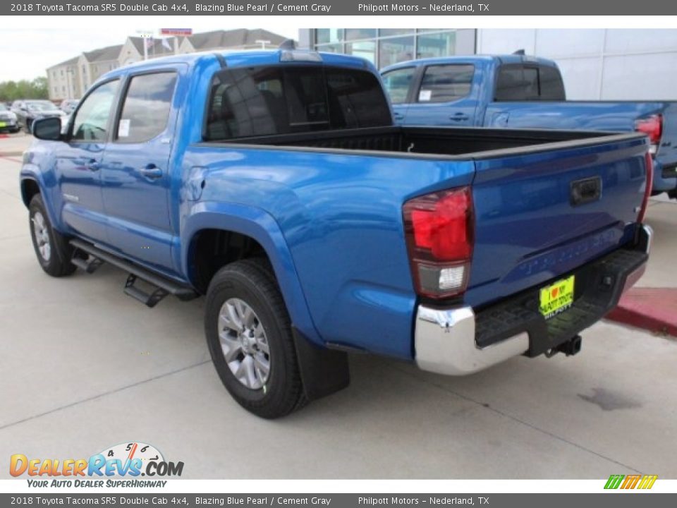 2018 Toyota Tacoma SR5 Double Cab 4x4 Blazing Blue Pearl / Cement Gray Photo #6