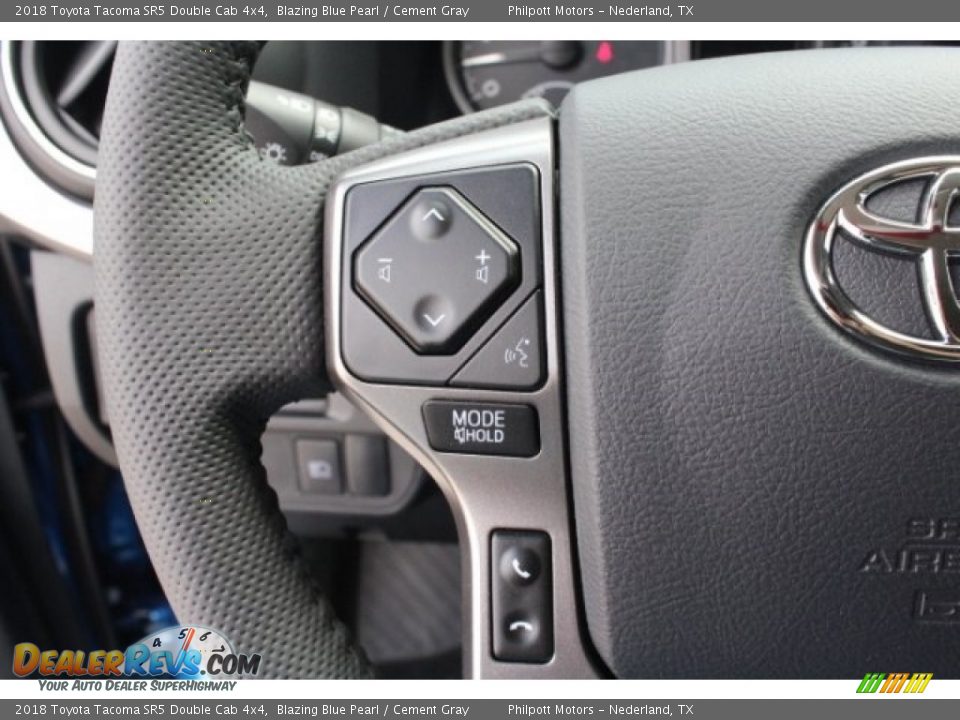 2018 Toyota Tacoma SR5 Double Cab 4x4 Blazing Blue Pearl / Cement Gray Photo #17