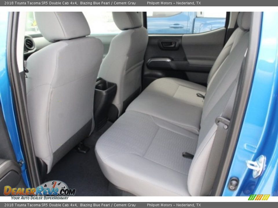 2018 Toyota Tacoma SR5 Double Cab 4x4 Blazing Blue Pearl / Cement Gray Photo #21