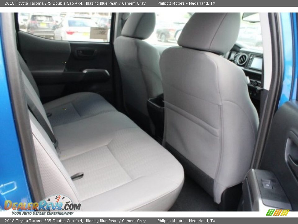 2018 Toyota Tacoma SR5 Double Cab 4x4 Blazing Blue Pearl / Cement Gray Photo #26