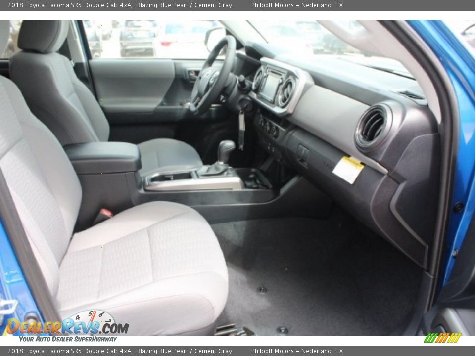 2018 Toyota Tacoma SR5 Double Cab 4x4 Blazing Blue Pearl / Cement Gray Photo #29