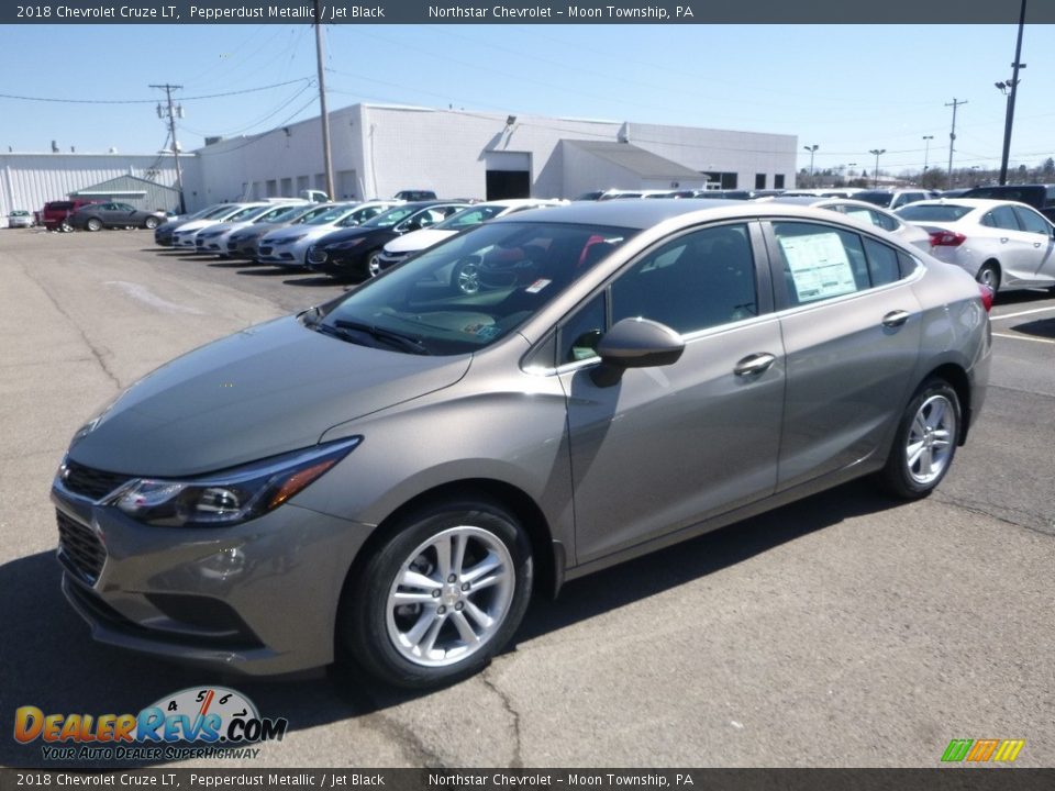2018 Chevrolet Cruze LT Pepperdust Metallic / Jet Black Photo #1