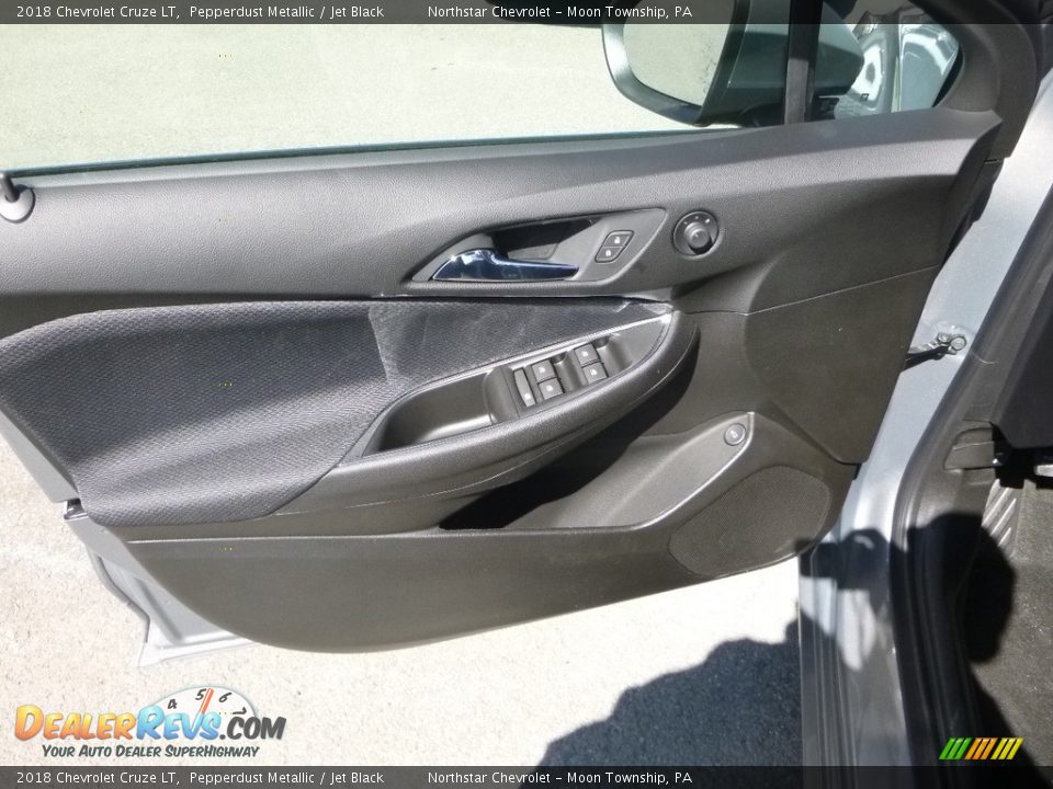 2018 Chevrolet Cruze LT Pepperdust Metallic / Jet Black Photo #14