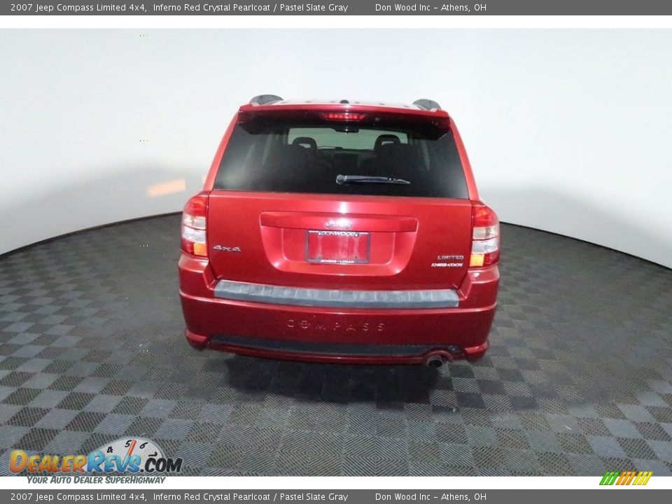2007 Jeep Compass Limited 4x4 Inferno Red Crystal Pearlcoat / Pastel Slate Gray Photo #11