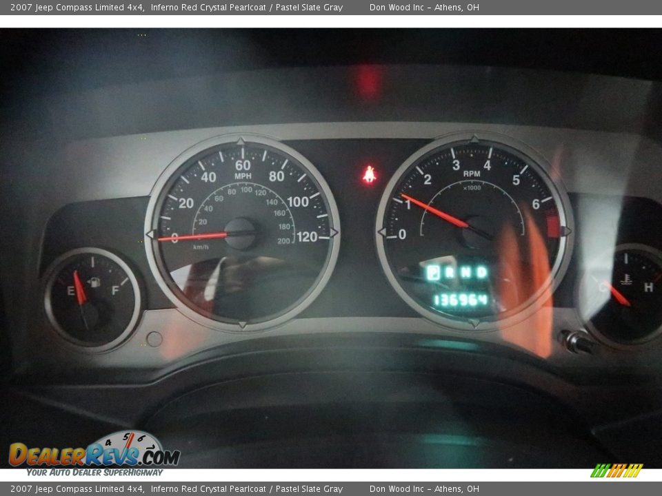 2007 Jeep Compass Limited 4x4 Inferno Red Crystal Pearlcoat / Pastel Slate Gray Photo #16