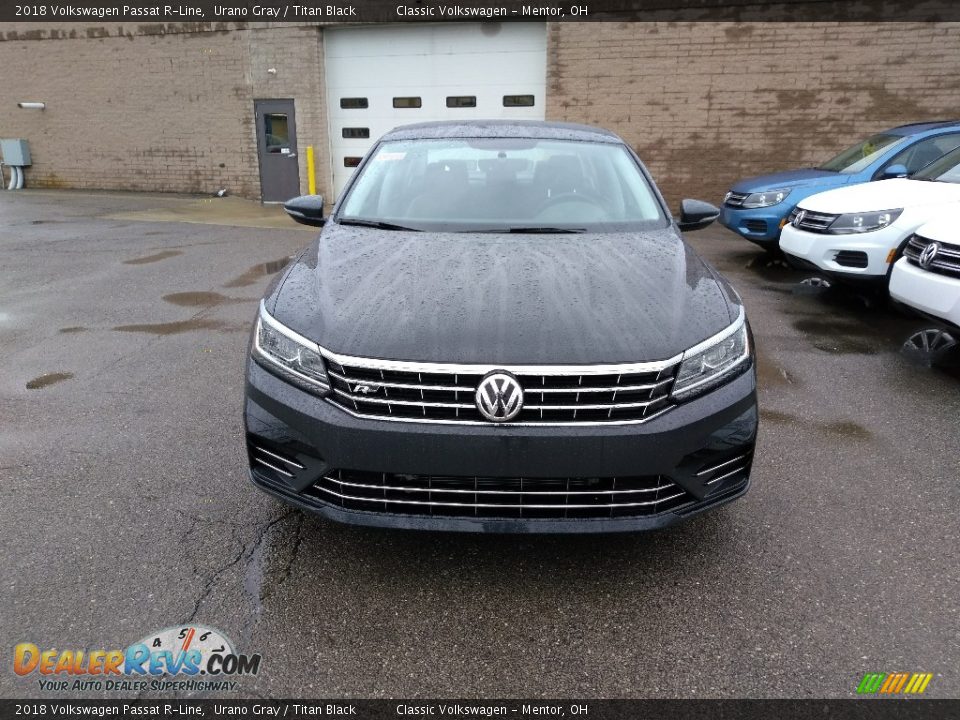 2018 Volkswagen Passat R-Line Urano Gray / Titan Black Photo #1