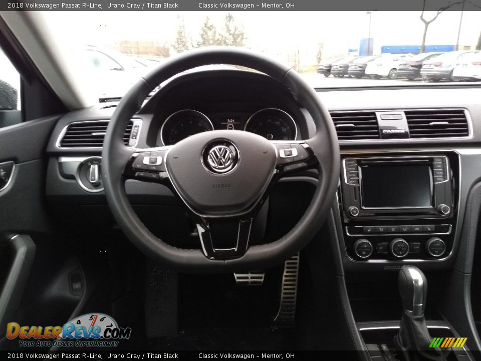 2018 Volkswagen Passat R-Line Urano Gray / Titan Black Photo #4