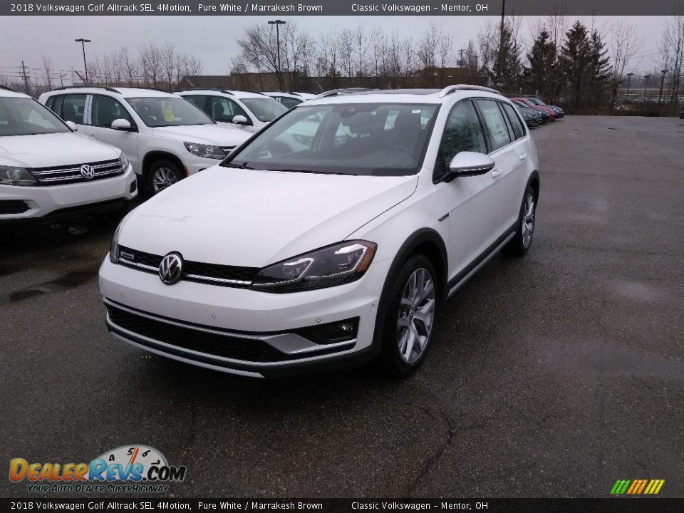 2018 Volkswagen Golf Alltrack SEL 4Motion Pure White / Marrakesh Brown Photo #2