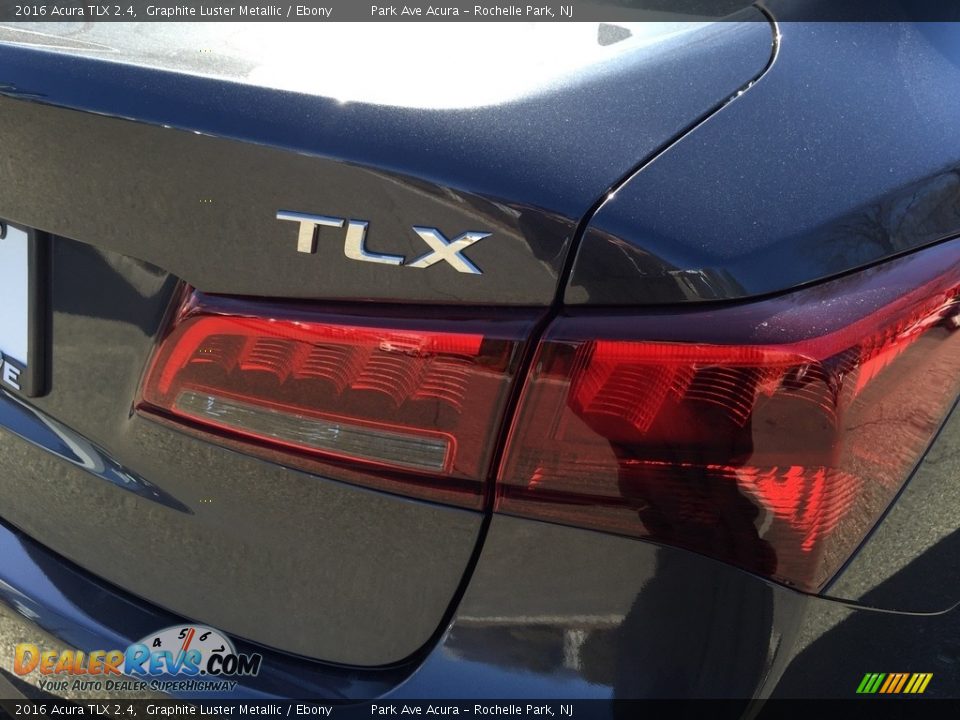 2016 Acura TLX 2.4 Graphite Luster Metallic / Ebony Photo #22