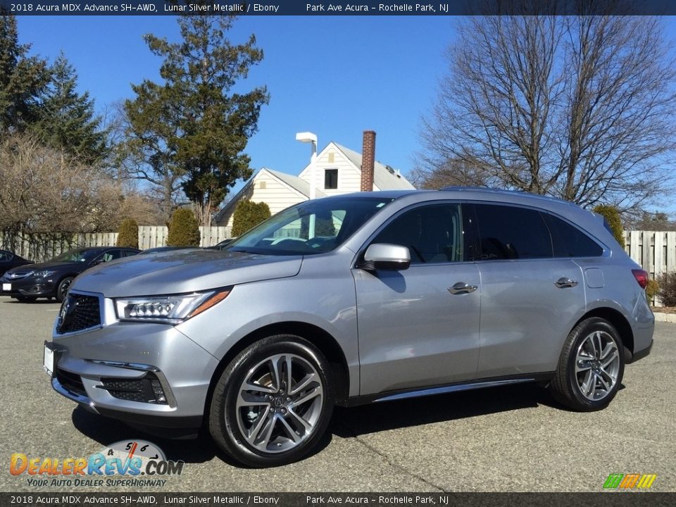 Front 3/4 View of 2018 Acura MDX Advance SH-AWD Photo #7