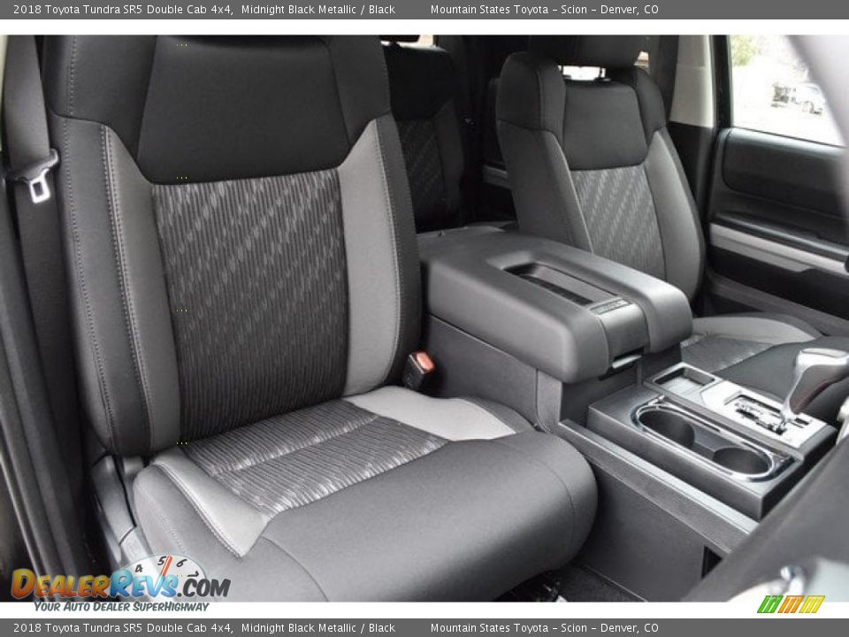 2018 Toyota Tundra SR5 Double Cab 4x4 Midnight Black Metallic / Black Photo #7