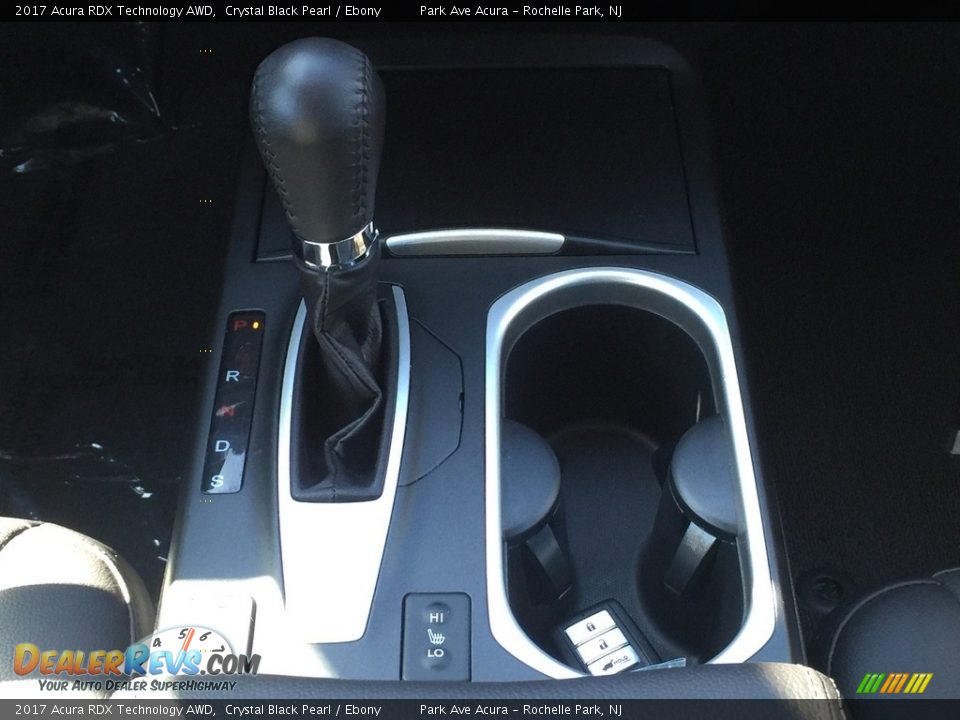 2017 Acura RDX Technology AWD Crystal Black Pearl / Ebony Photo #16