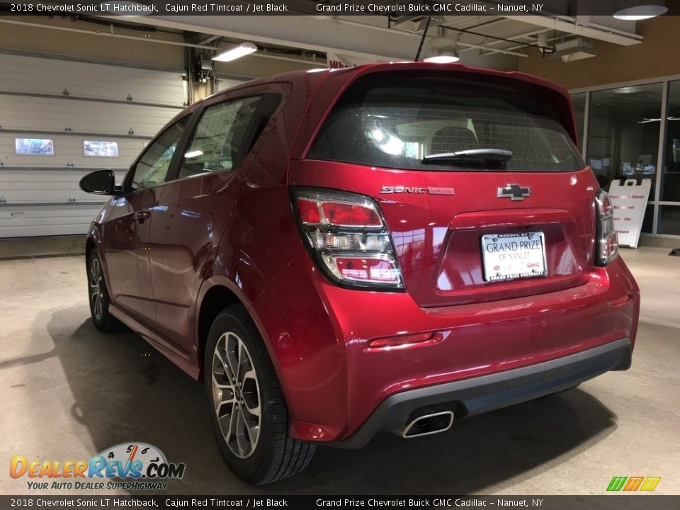 2018 Chevrolet Sonic LT Hatchback Cajun Red Tintcoat / Jet Black Photo #4