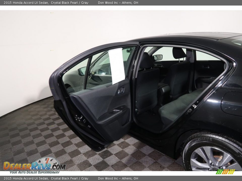 2015 Honda Accord LX Sedan Crystal Black Pearl / Gray Photo #26