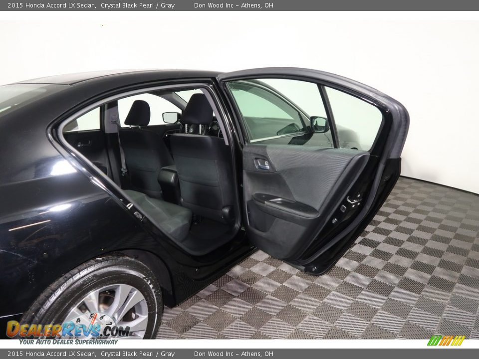 2015 Honda Accord LX Sedan Crystal Black Pearl / Gray Photo #27