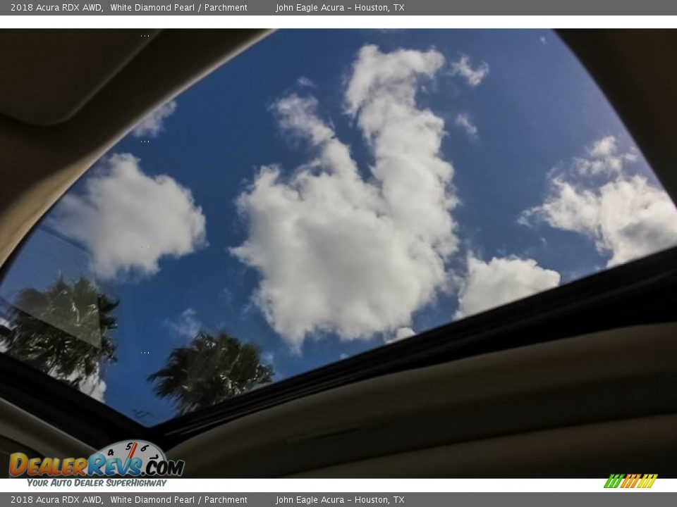 2018 Acura RDX AWD White Diamond Pearl / Parchment Photo #16
