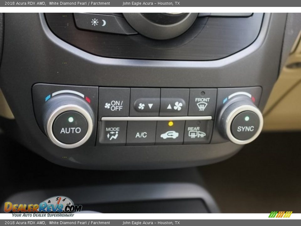 2018 Acura RDX AWD White Diamond Pearl / Parchment Photo #35