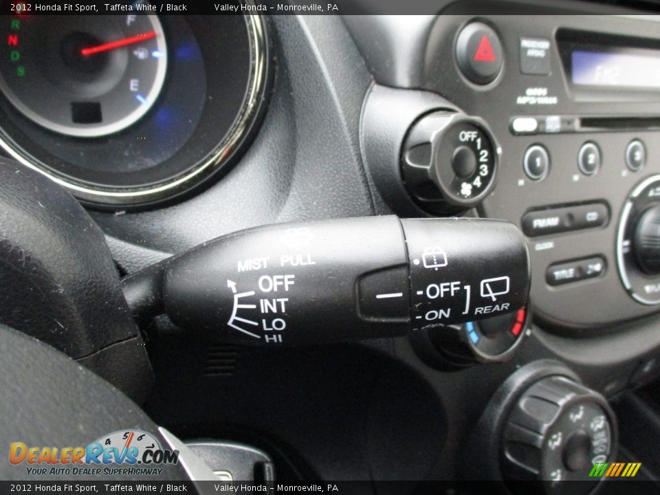 2012 Honda Fit Sport Taffeta White / Black Photo #18