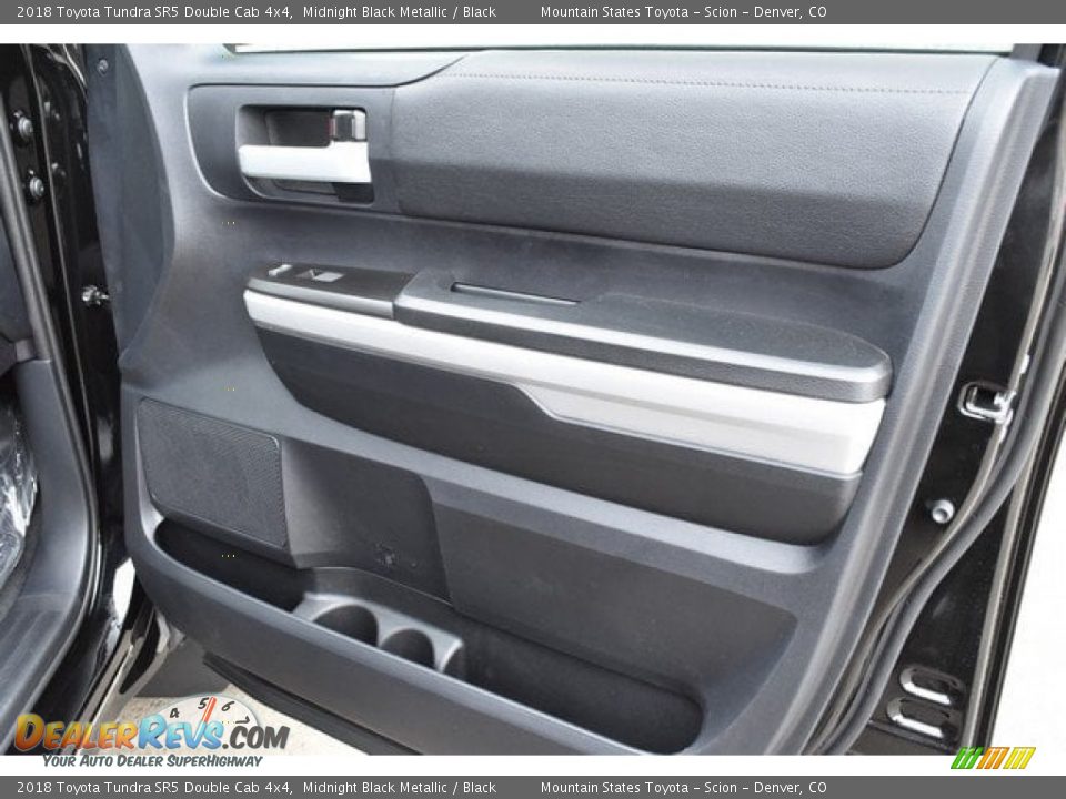 2018 Toyota Tundra SR5 Double Cab 4x4 Midnight Black Metallic / Black Photo #21